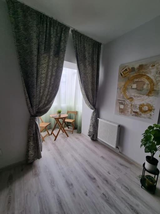 Central Old Town Apartment بوخارست المظهر الخارجي الصورة