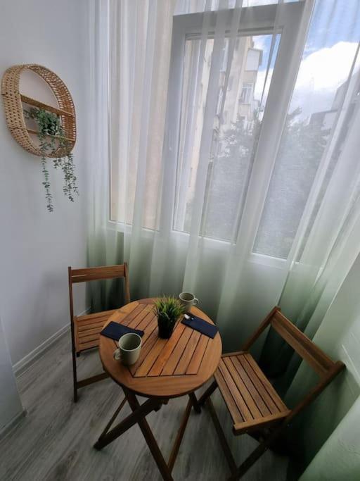 Central Old Town Apartment بوخارست المظهر الخارجي الصورة